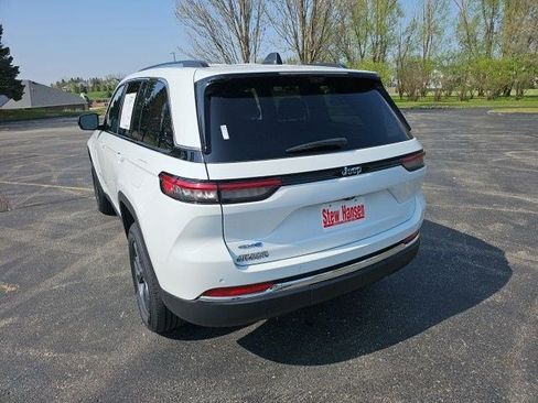 Used 2022 Jeep Grand Cherokee Limited 4xe w/ Luxury Tech Group II image 3