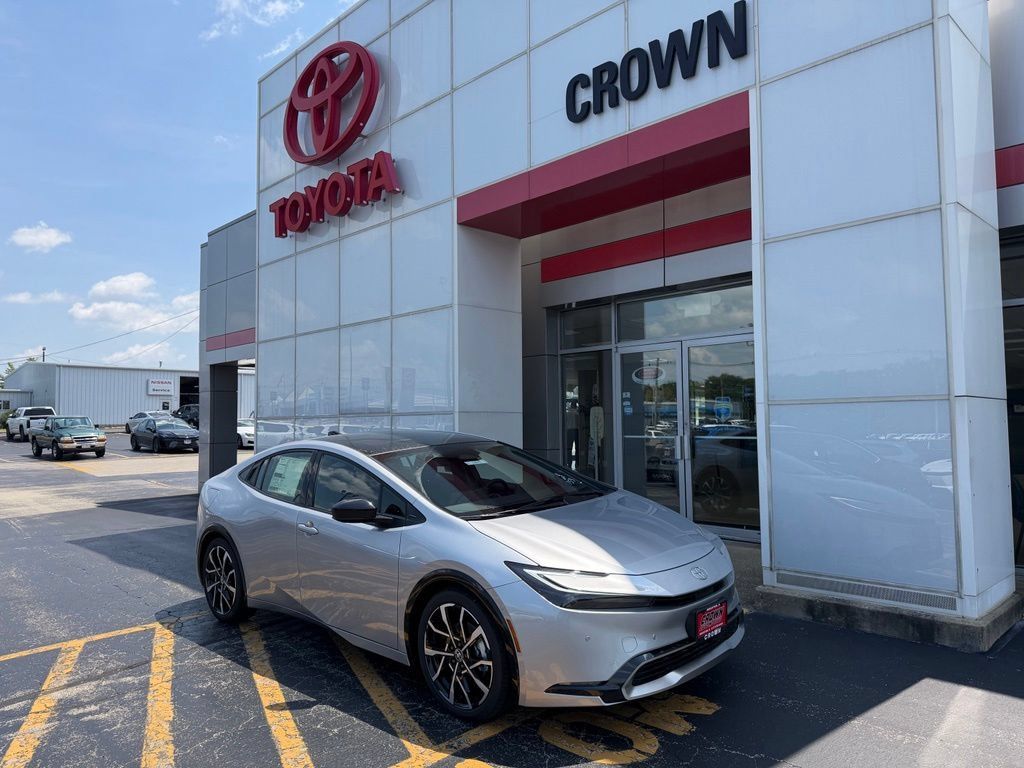 New 2026 Toyota Prius Plug-In Hybrid FWD image 1