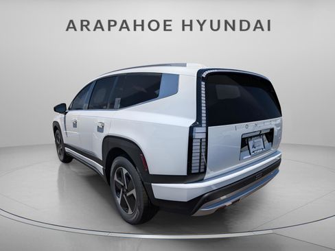 New 2026 Hyundai Ioniq 9 SE image 3