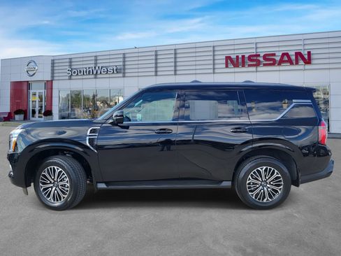 New 2026 Nissan Armada SL w/ Captain's Chari Seat Package image 9