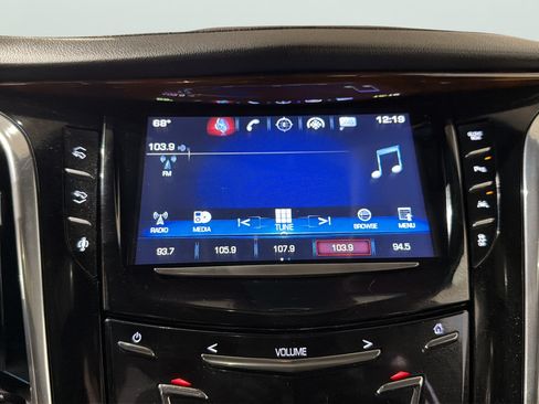 Used 2016 Cadillac Escalade ESV Luxury AWD/4WD image 24