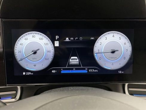 New 2026 Hyundai Elantra Limited image 18