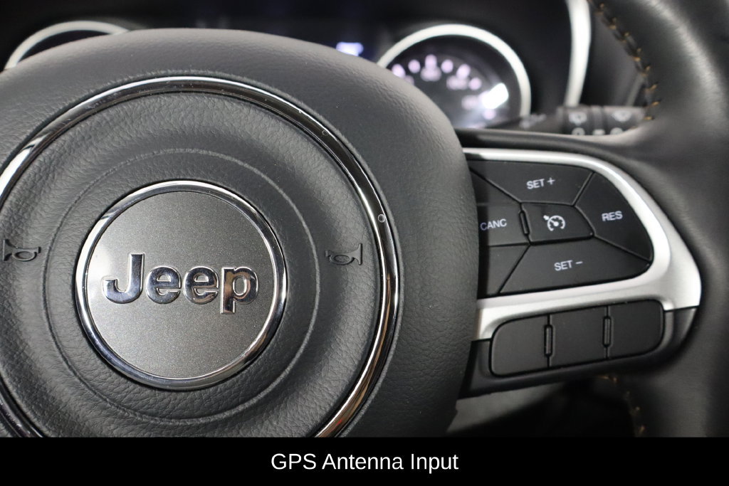 Used 2019 Jeep Compass Limited AWD/4WD image 10
