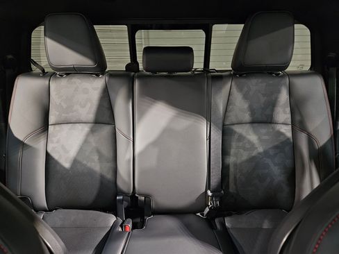 Used 2025 Toyota Tacoma TRD Pro image 13