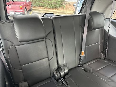 Used 2017 GMC Yukon Denali w/ Open Road Package image 20