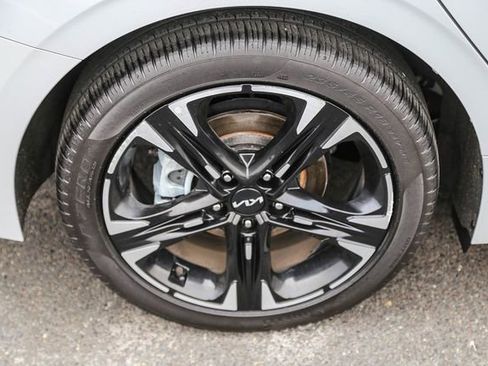 Used 2024 Kia K5 GT-Line w/ GT-Line Premium Package image 11
