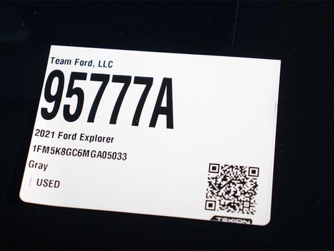 Certified 2021 Ford Explorer ST w/ Equipment Group 401A image 31