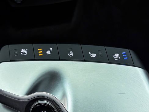 Used 2022 Kia EV6 Wind w/ Wind Technology Package image 7