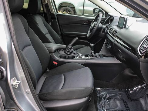 Used 2015 MAZDA MAZDA3 i Sport FWD image 16