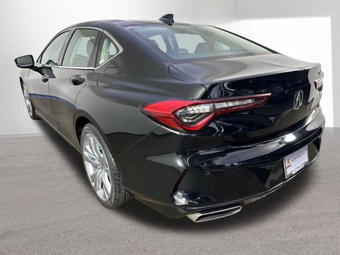 Certified 2022 Acura TLX w/ Technology Package image 33