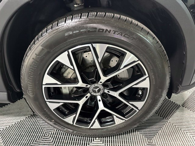 Certified 2025 Mercedes-Benz GLC 350e 4MATIC image 9