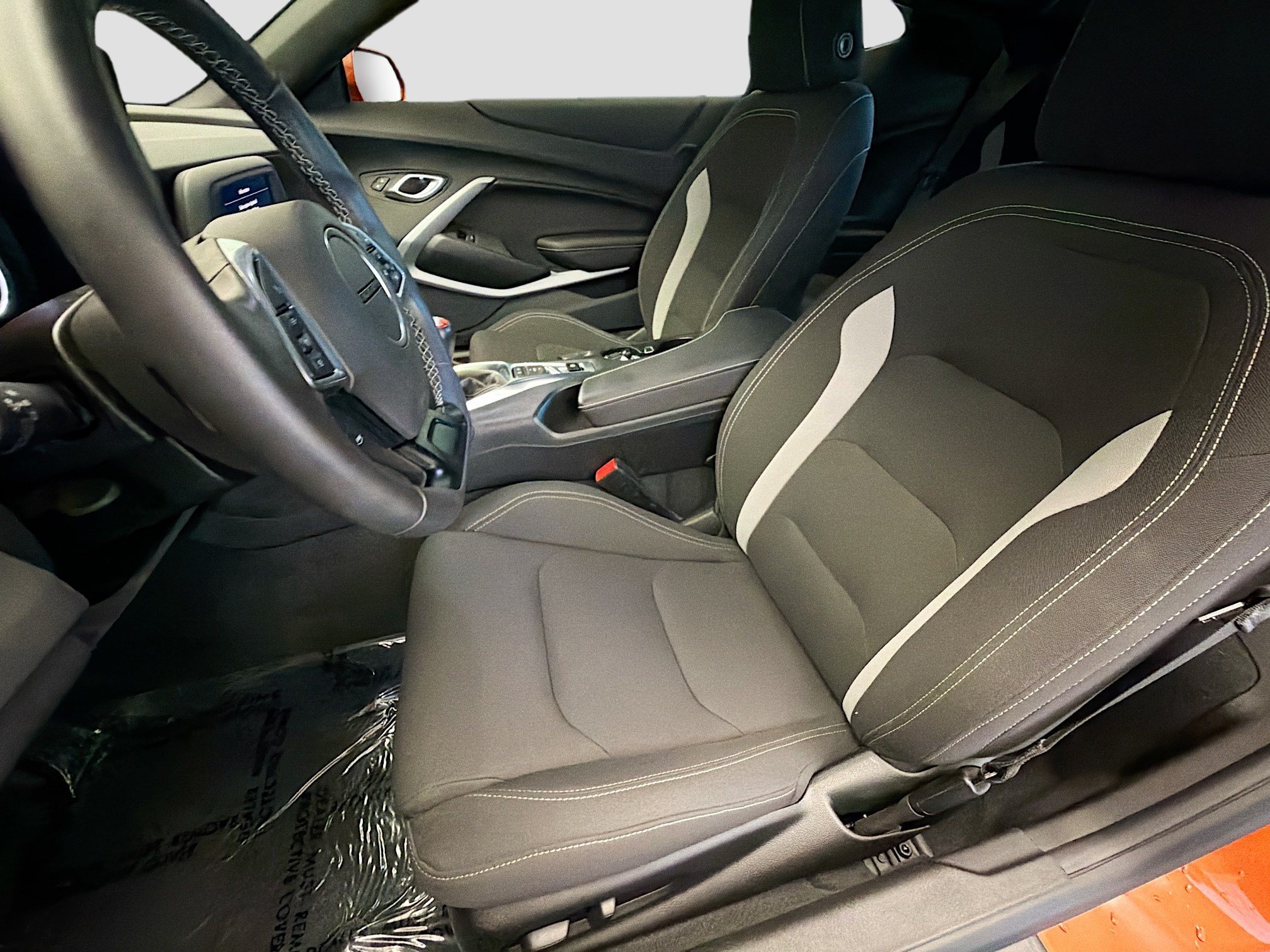 Used 2022 Chevrolet Camaro LT RWD image 11