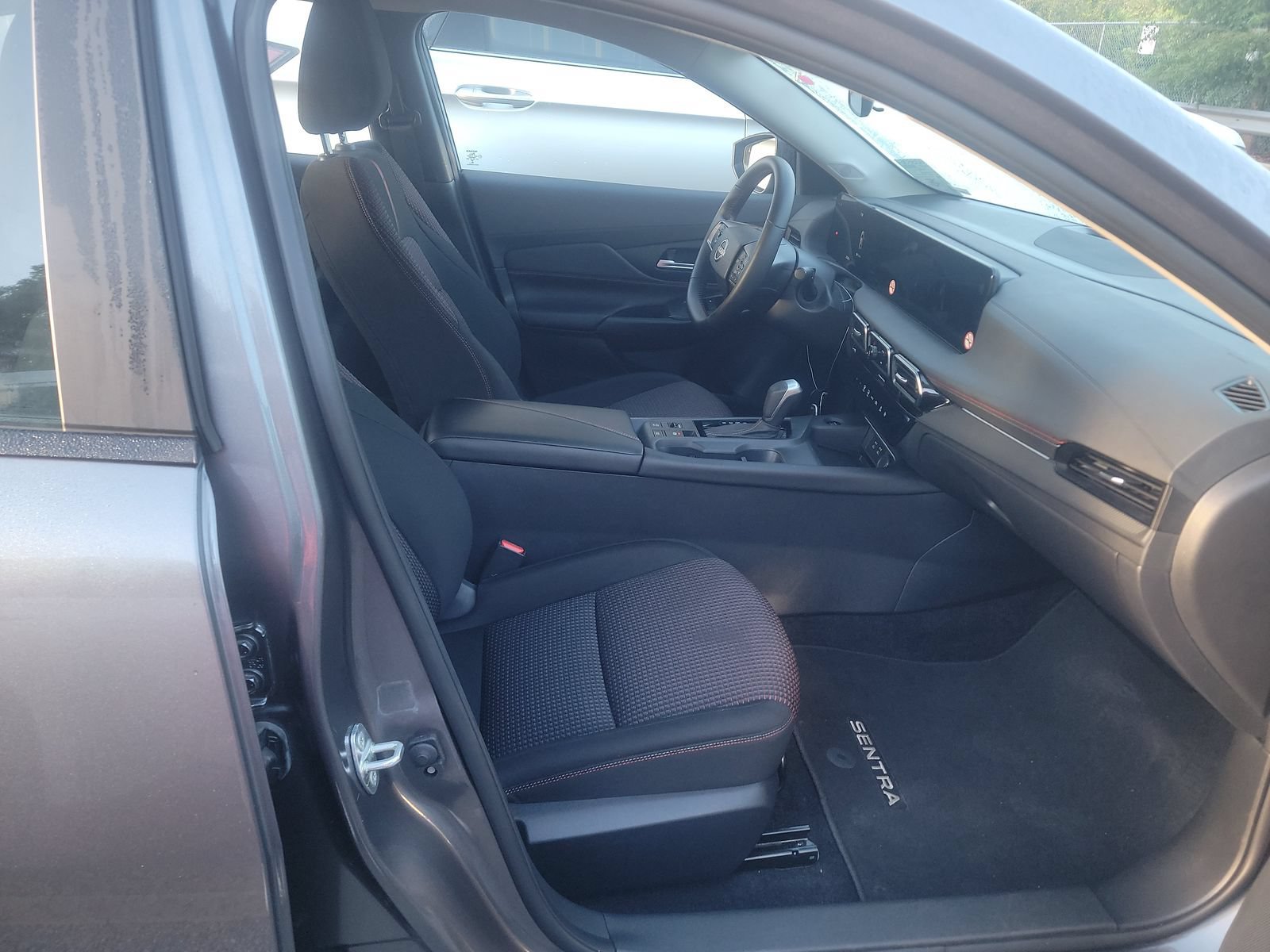 Used 2026 Nissan Sentra SR w/ Floor Mat Package FWD image 20