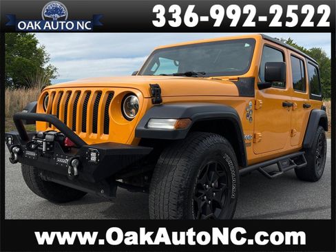 Used 2018 Jeep Wrangler Unlimited Sport S AWD/4WD image 1