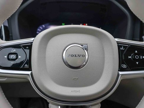 New 2026 Volvo XC60 T8 Ultra w/ Protection Package Premier AWD/4WD image 39