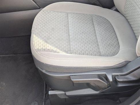 Used 2021 Ford Escape SE w/ SE Sport Appearance Package image 18