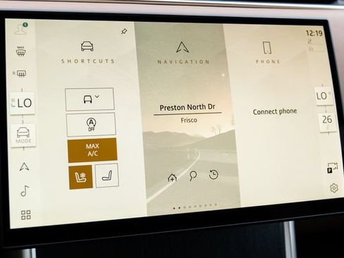 New 2026 Land Rover Range Rover SE AWD/4WD image 38