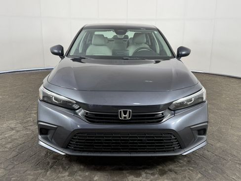 Used 2022 Honda Civic LX image 2