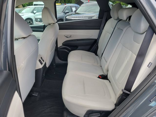 Used 2025 Hyundai Tucson SEL AWD/4WD image 13