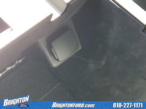 Used 2023 Ford Explorer XLT w/ Equipment Group 202A AWD/4WD image 28