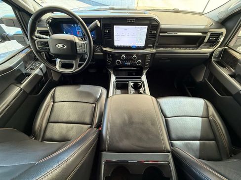Used 2025 Ford F350 Lariat w/ Black Appearance Package AWD/4WD image 27