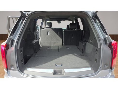 Used 2022 Cadillac XT6 Premium Luxury AWD/4WD image 29