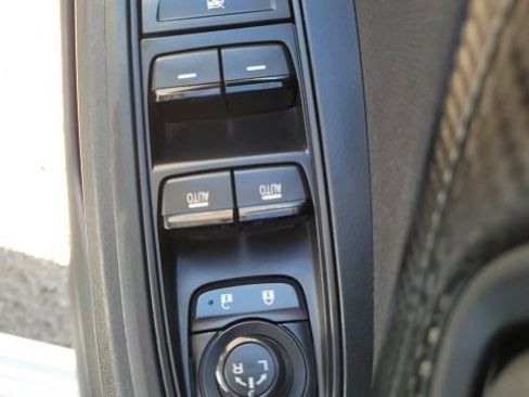 Used 2018 Subaru Impreza 2.0i image 9