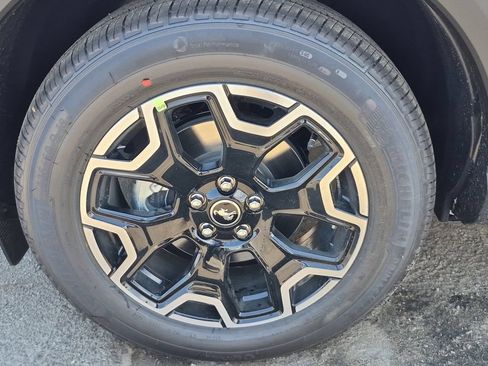 New 2026 Ford Bronco Sport Outer Banks AWD/4WD image 16