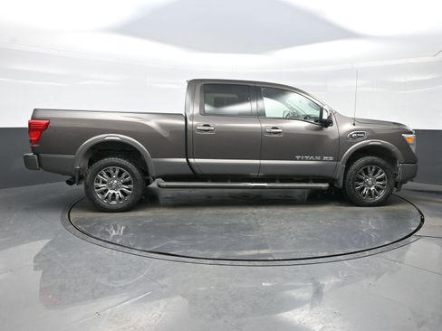 Used 2017 Nissan Titan Platinum Reserve image 7