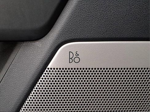 Used 2024 Ford F250 Lariat w/ Sport Appearance Package image 19