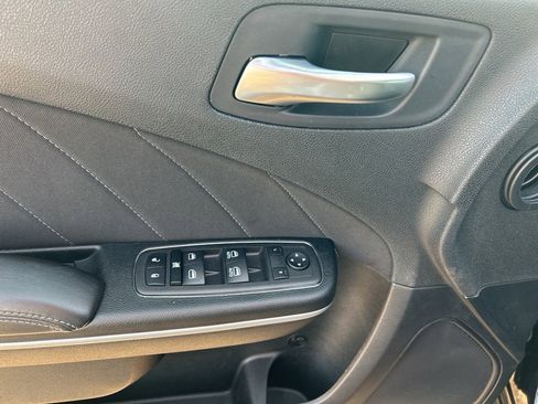 Used 2023 Dodge Charger SXT image 17