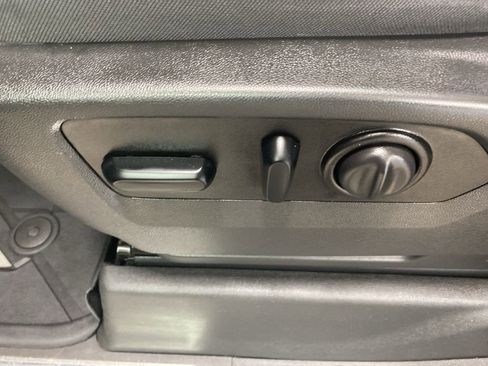 Used 2020 Chevrolet Silverado 1500 RST w/ True North Edition image 28