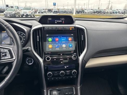 Used 2022 Subaru Ascent Touring image 17