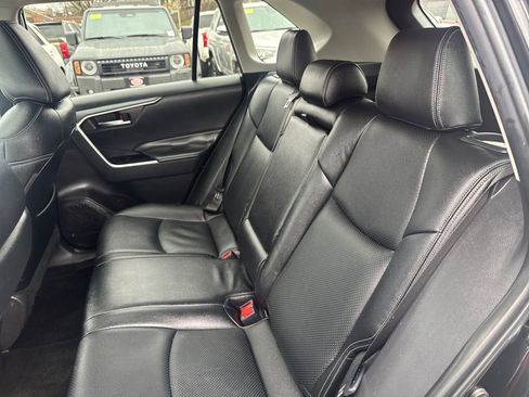 Used 2024 Toyota RAV4 XLE w/ Convenience Package image 25