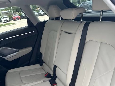 Used 2023 Audi Q3 2.0T Premium Plus AWD/4WD image 6