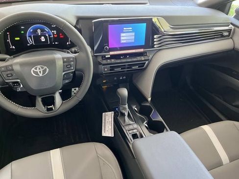 New 2026 Toyota Camry SE FWD image 13