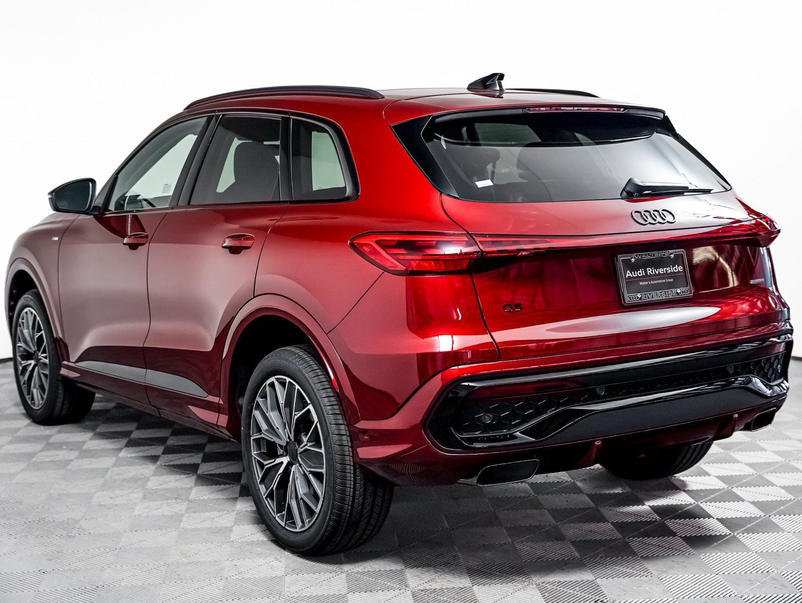 New 2026 Audi Q5 Premium AWD/4WD image 2