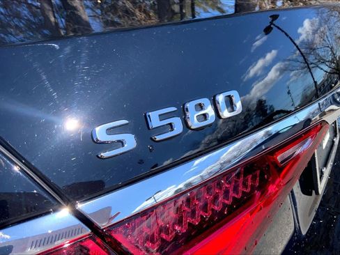 Used 2023 Mercedes-Benz S 580 4MATIC Sedan image 31