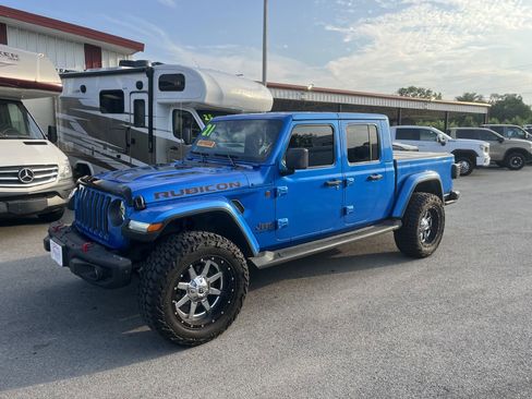 Used 2021 Jeep Gladiator Rubicon w/ Dual Top Group image 3