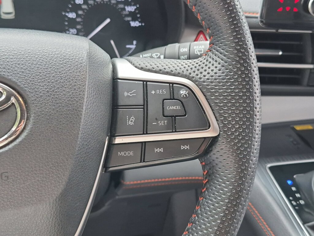 Certified 2023 Toyota Sienna XSE w/ XSE Plus Package AWD/4WD image 21