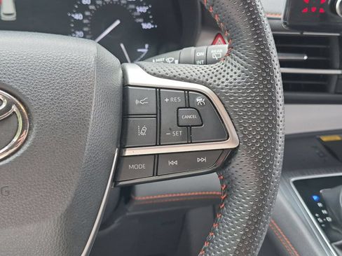 Used 2023 Toyota Sienna XSE w/ XSE Plus Package AWD/4WD image 21