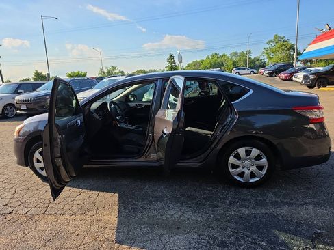 Used 2013 Nissan Sentra SV FWD image 12