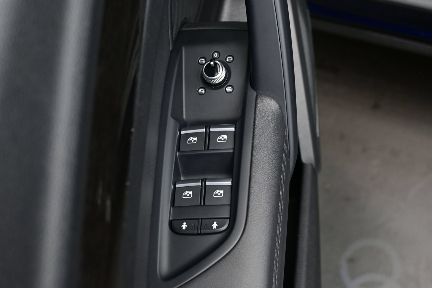Used 2020 Audi Q5 Prestige w/ Prestige Package AWD/4WD image 10