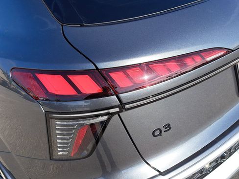 New 2026 Audi Q3 quattro 2.0T AWD/4WD image 38