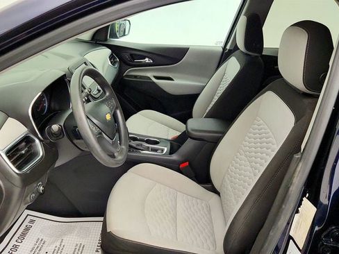 Used 2020 Chevrolet Equinox LS w/ LS Convenience Package FWD image 17