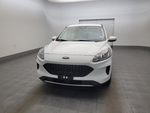 Used 2021 Ford Escape SE w/ Cold Weather Package FWD image 15