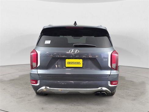 Used 2020 Hyundai Palisade Limited w/ Winter Weather Package image 4