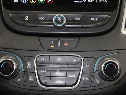 Used 2024 Chevrolet Malibu LT FWD image 40