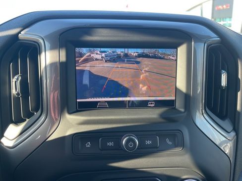 Used 2025 Chevrolet Silverado 1500 Custom Trail Boss w/ Turbomax Blackout Package image 23