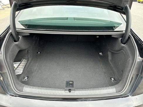 Used 2024 Audi A6 Premium Plus image 27